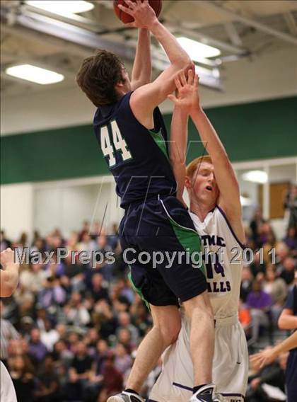 Thumbnail 1 in Woodgrove vs. Potomac Falls photogallery.