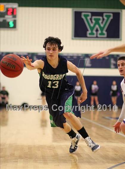 Thumbnail 3 in Woodgrove vs. Potomac Falls photogallery.