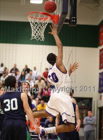 Thumbnail 2 in Woodgrove vs. Potomac Falls photogallery.