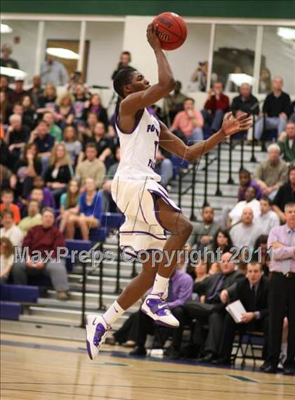 Thumbnail 3 in Woodgrove vs. Potomac Falls photogallery.