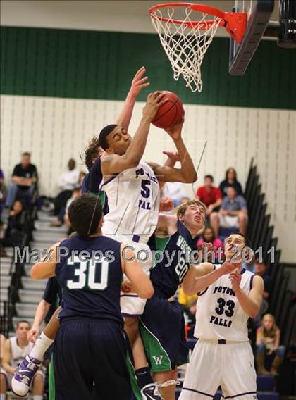 Thumbnail 3 in Woodgrove vs. Potomac Falls photogallery.