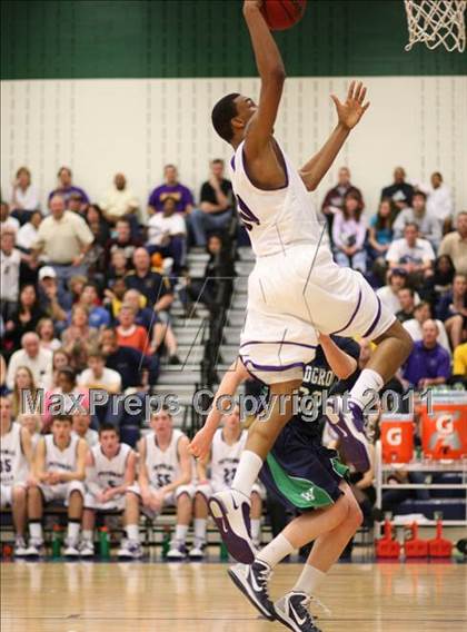 Thumbnail 1 in Woodgrove vs. Potomac Falls photogallery.