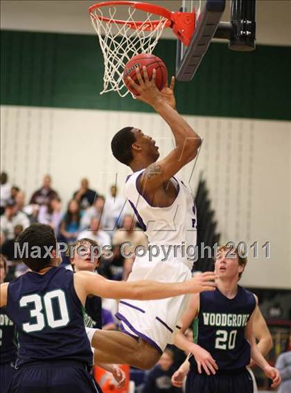 Thumbnail 1 in Woodgrove vs. Potomac Falls photogallery.