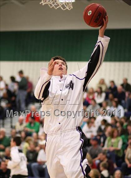 Thumbnail 2 in Woodgrove vs. Potomac Falls photogallery.