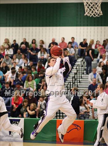 Thumbnail 3 in Woodgrove vs. Potomac Falls photogallery.