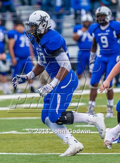 Thumbnail 2 in Navasota vs. Henderson (UIL Region 3 4A  Div 1 Quarterfinal)  photogallery.