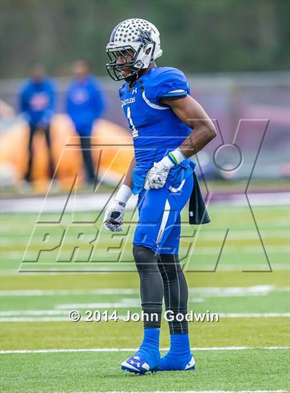 Thumbnail 3 in Navasota vs. Henderson (UIL Region 3 4A  Div 1 Quarterfinal)  photogallery.