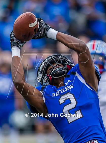 Thumbnail 1 in Navasota vs. Henderson (UIL Region 3 4A  Div 1 Quarterfinal)  photogallery.