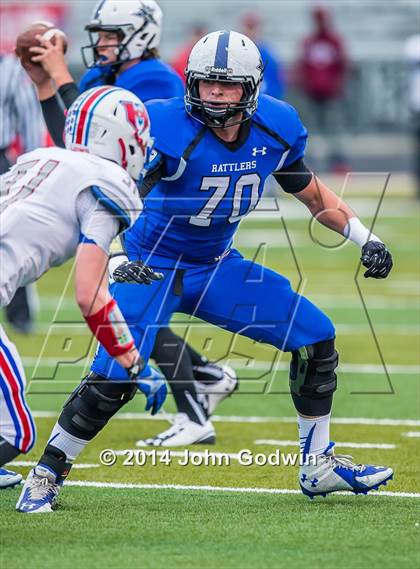 Thumbnail 2 in Navasota vs. Henderson (UIL Region 3 4A  Div 1 Quarterfinal)  photogallery.