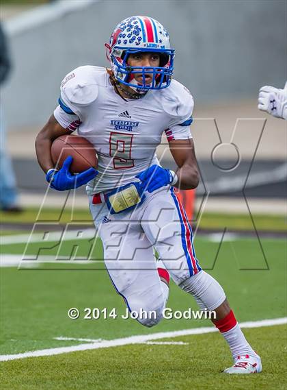 Thumbnail 3 in Navasota vs. Henderson (UIL Region 3 4A  Div 1 Quarterfinal)  photogallery.