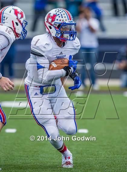 Thumbnail 3 in Navasota vs. Henderson (UIL Region 3 4A  Div 1 Quarterfinal)  photogallery.