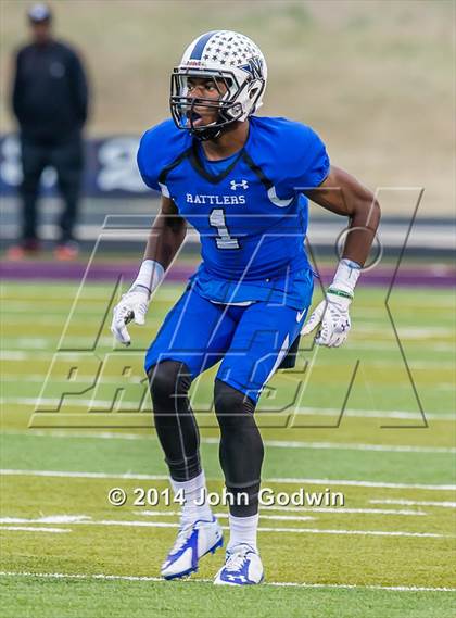 Thumbnail 3 in Navasota vs. Henderson (UIL Region 3 4A  Div 1 Quarterfinal)  photogallery.