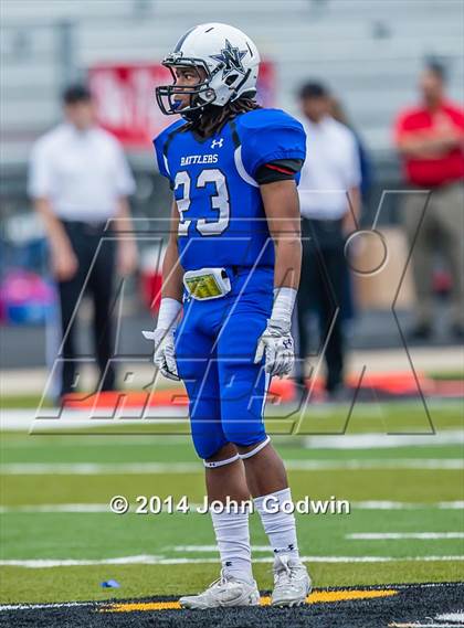 Thumbnail 1 in Navasota vs. Henderson (UIL Region 3 4A  Div 1 Quarterfinal)  photogallery.