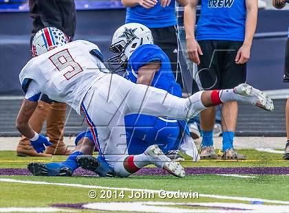 Thumbnail 3 in Navasota vs. Henderson (UIL Region 3 4A  Div 1 Quarterfinal)  photogallery.