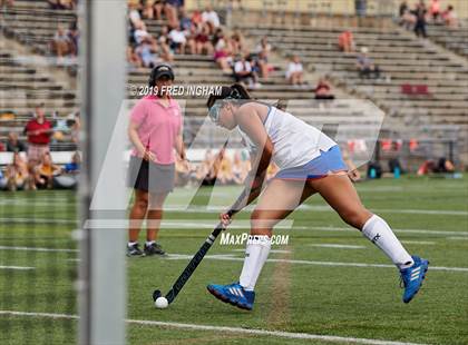 Thumbnail 1 in Riverside vs Mountain View (Bulldog Invitational) photogallery.