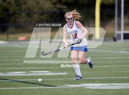 Thumbnail 1 in Riverside vs Mountain View (Bulldog Invitational) photogallery.
