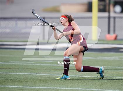 Thumbnail 1 in Riverside vs Mountain View (Bulldog Invitational) photogallery.