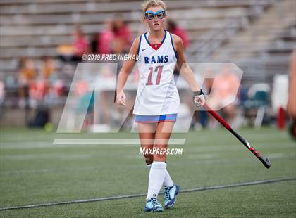 Thumbnail 1 in Riverside vs Mountain View (Bulldog Invitational) photogallery.