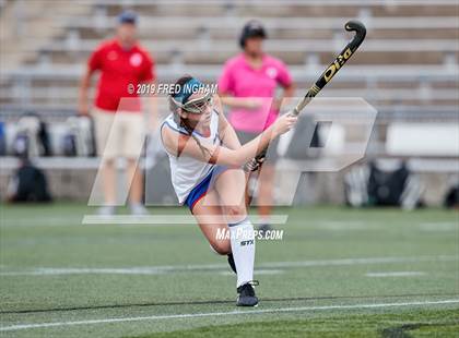 Thumbnail 1 in Riverside vs Mountain View (Bulldog Invitational) photogallery.