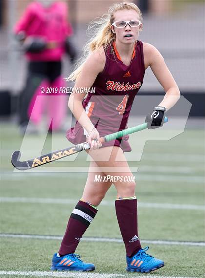 Thumbnail 1 in Riverside vs Mountain View (Bulldog Invitational) photogallery.