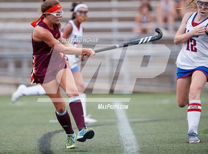 Thumbnail 3 in Riverside vs Mountain View (Bulldog Invitational) photogallery.