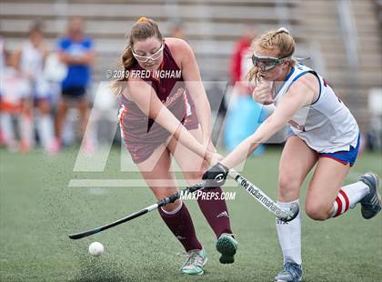 Thumbnail 1 in Riverside vs Mountain View (Bulldog Invitational) photogallery.