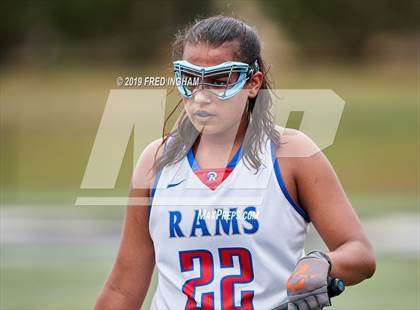 Thumbnail 1 in Riverside vs Mountain View (Bulldog Invitational) photogallery.