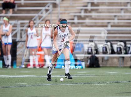 Thumbnail 2 in Riverside vs Mountain View (Bulldog Invitational) photogallery.