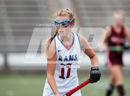 Thumbnail 1 in Riverside vs Mountain View (Bulldog Invitational) photogallery.