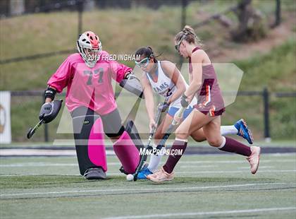 Thumbnail 3 in Riverside vs Mountain View (Bulldog Invitational) photogallery.
