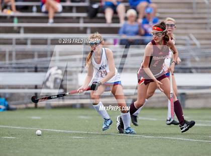 Thumbnail 2 in Riverside vs Mountain View (Bulldog Invitational) photogallery.