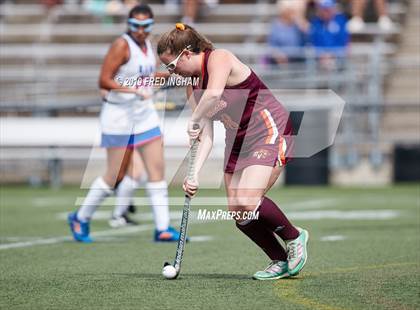 Thumbnail 2 in Riverside vs Mountain View (Bulldog Invitational) photogallery.