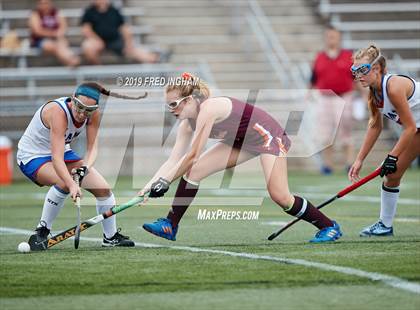 Thumbnail 1 in Riverside vs Mountain View (Bulldog Invitational) photogallery.