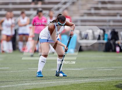 Thumbnail 3 in Riverside vs Mountain View (Bulldog Invitational) photogallery.