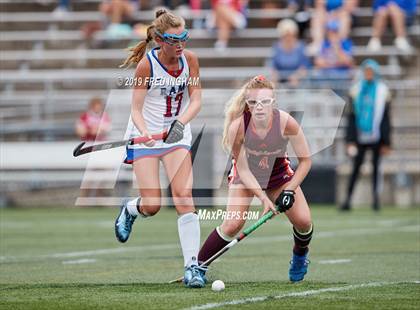 Thumbnail 1 in Riverside vs Mountain View (Bulldog Invitational) photogallery.