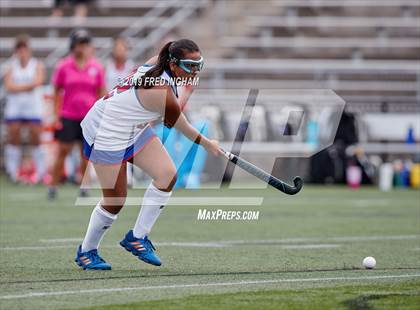 Thumbnail 1 in Riverside vs Mountain View (Bulldog Invitational) photogallery.