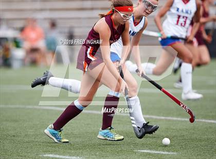 Thumbnail 2 in Riverside vs Mountain View (Bulldog Invitational) photogallery.
