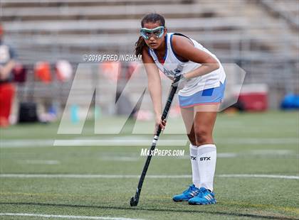 Thumbnail 2 in Riverside vs Mountain View (Bulldog Invitational) photogallery.