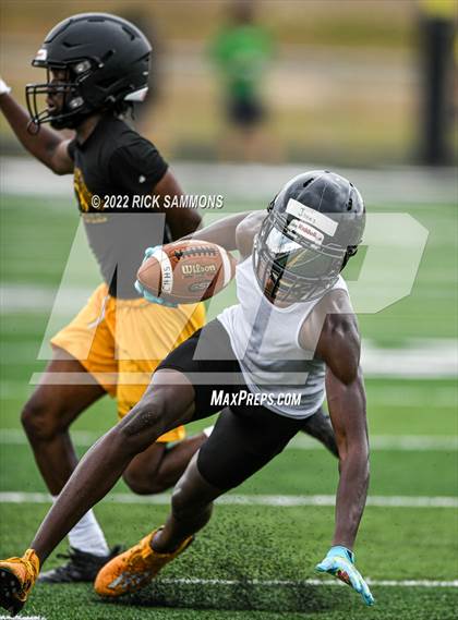 Thumbnail 1 in Montgomery Central vs Chapel Hill (Montgomery Central 1st Annual 7 on 7 Air Raid Classic) photogallery.
