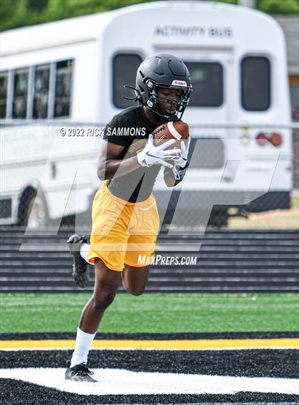 Thumbnail 3 in Montgomery Central vs Chapel Hill (Montgomery Central 1st Annual 7 on 7 Air Raid Classic) photogallery.