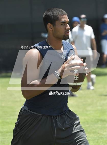 Thumbnail 1 in Charter Oak vs. St. John Bosco (Battle at the Beach 7-on-7) photogallery.