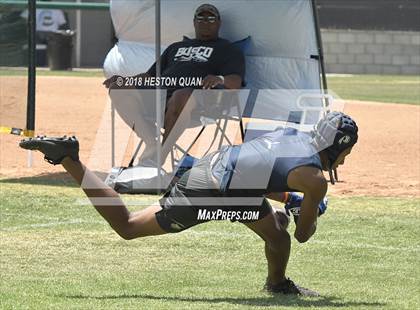 Thumbnail 3 in Charter Oak vs. St. John Bosco (Battle at the Beach 7-on-7) photogallery.