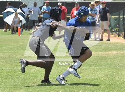 Thumbnail 2 in Charter Oak vs. St. John Bosco (Battle at the Beach 7-on-7) photogallery.