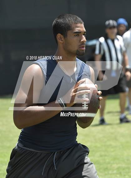 Thumbnail 2 in Charter Oak vs. St. John Bosco (Battle at the Beach 7-on-7) photogallery.