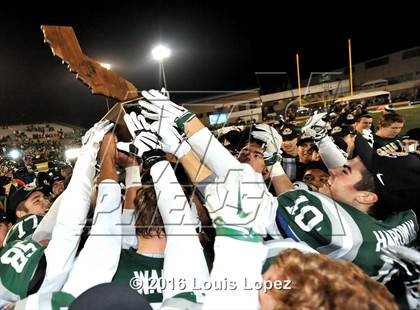 Thumbnail 2 in Centennial vs. De La Salle (CIF State Open Division Final) photogallery.