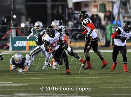 Thumbnail 1 in Centennial vs. De La Salle (CIF State Open Division Final) photogallery.