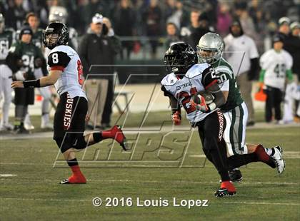 Thumbnail 3 in Centennial vs. De La Salle (CIF State Open Division Final) photogallery.