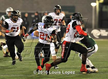 Thumbnail 1 in Centennial vs. De La Salle (CIF State Open Division Final) photogallery.