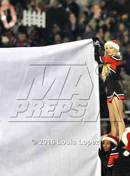 Thumbnail 2 in Centennial vs. De La Salle (CIF State Open Division Final) photogallery.