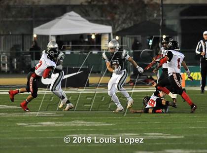 Thumbnail 2 in Centennial vs. De La Salle (CIF State Open Division Final) photogallery.